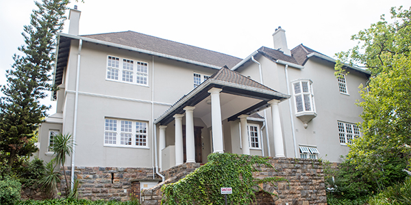 The Roche Chair in Precision Medicine is based at the Wits Sydney Brenner Institute for Molecular Bioscience JHB SA 600x300